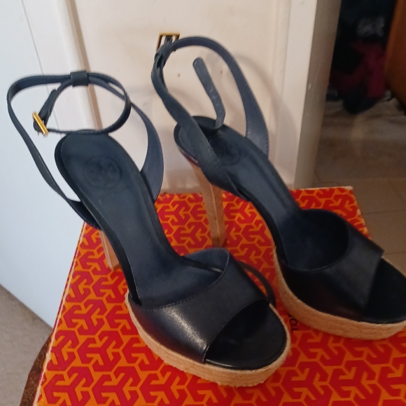 Tory burch heels - Picture 4 of 6